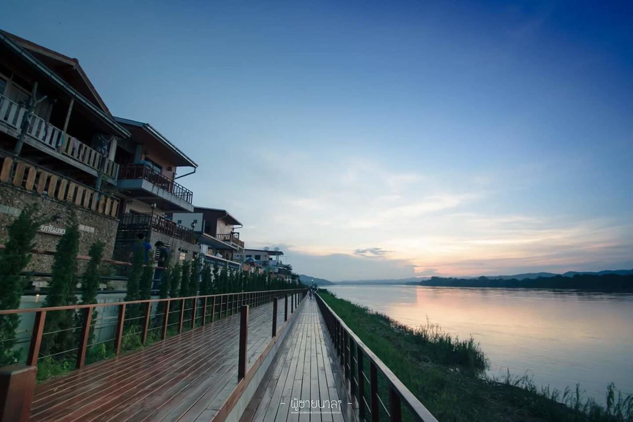 Baan Sky House Riverside Homestay Chiang Khan Exterior photo